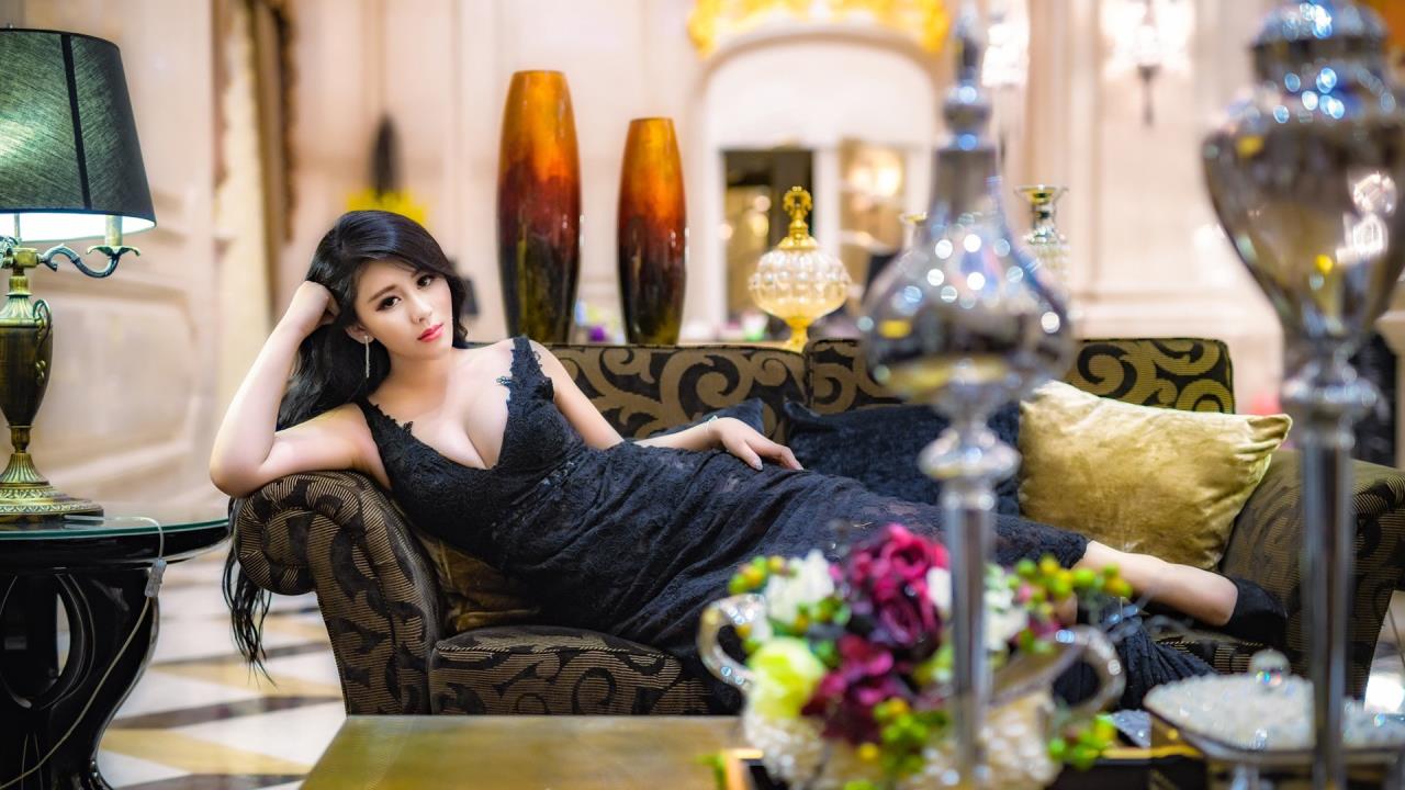 卧房调教之打屁股: 打破禁忌，重燃激情的指南